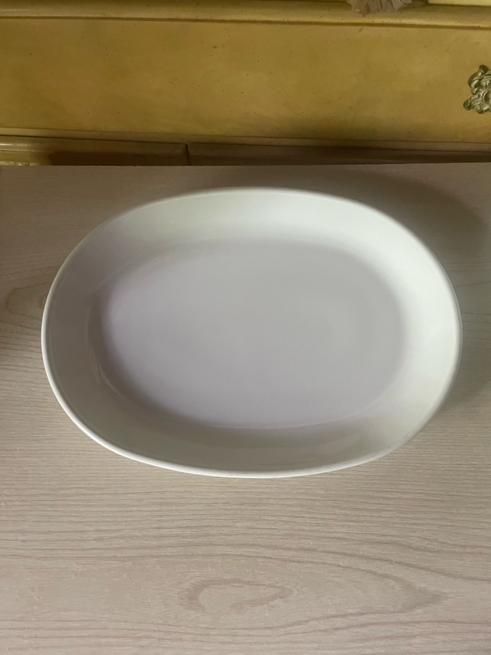 Corelle Cream Oval Serving Platter plus bowls